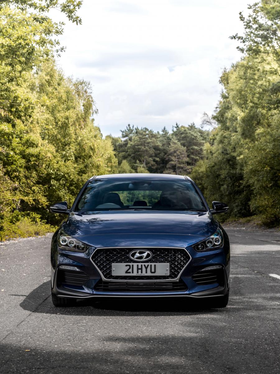  Hyundai i30 N Line (PD) 2018 года  (UK) (фото 17 из 40)